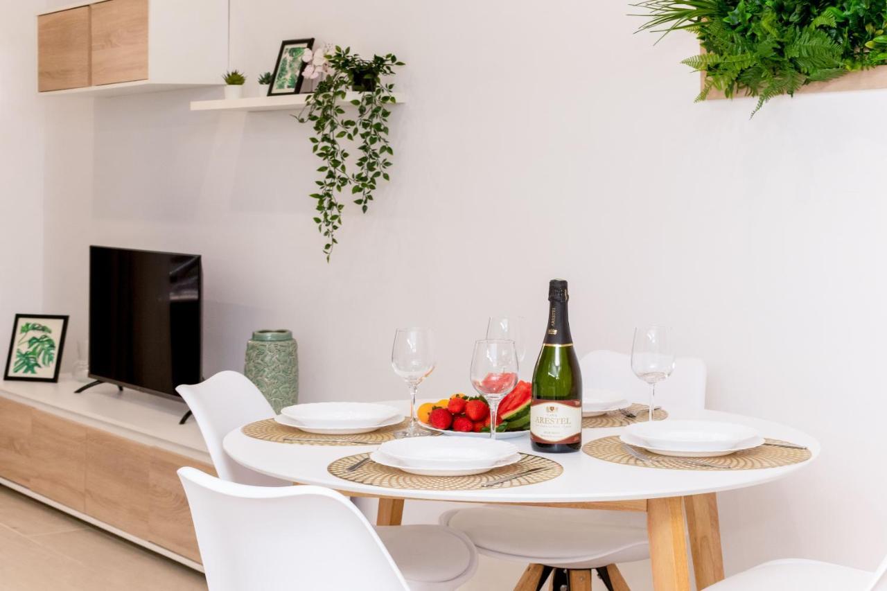 Corazon Del Mar Apartment ตอร์เรเวียคา ภายนอก รูปภาพ
