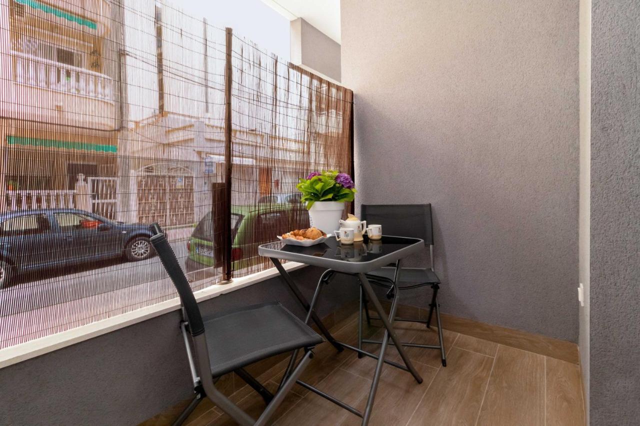 Corazon Del Mar Apartment ตอร์เรเวียคา ภายนอก รูปภาพ