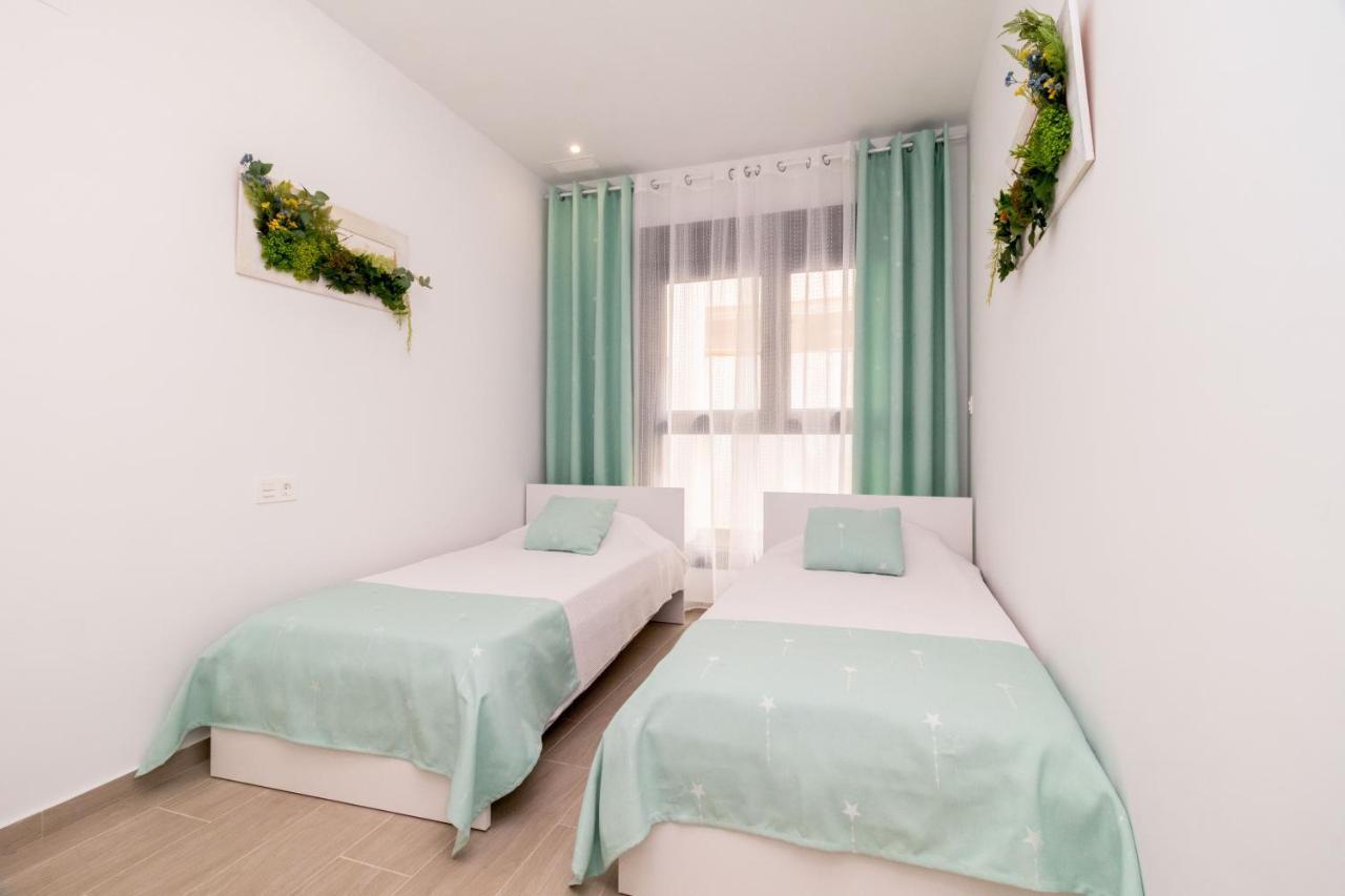 Corazon Del Mar Apartment ตอร์เรเวียคา ภายนอก รูปภาพ