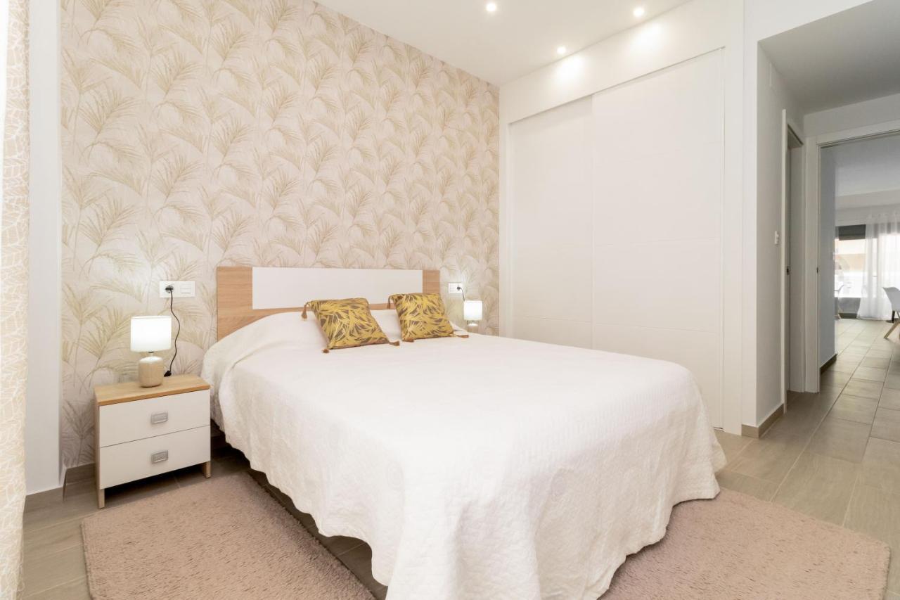 Corazon Del Mar Apartment ตอร์เรเวียคา ภายนอก รูปภาพ